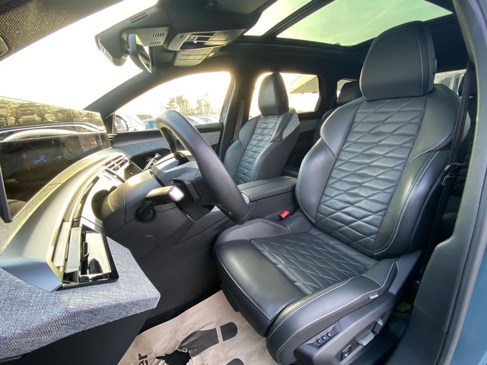 Peugeot e-5008 77 GT Pack 7prs 5d