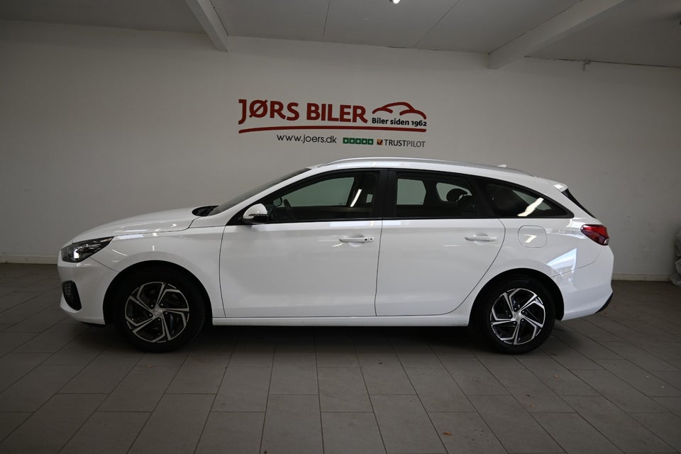 Hyundai i30 1,0 T-GDi Essential stc. 5d