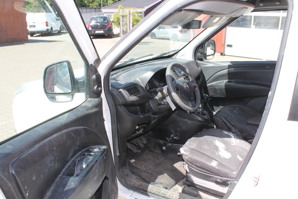 Opel Combo 1,3 CDTi 90 L2H1 eco 5d