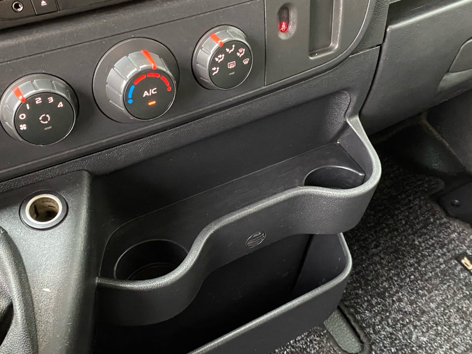 Renault Master III T35 2,3 dCi 165 L3 Db.Kab RWD 4d