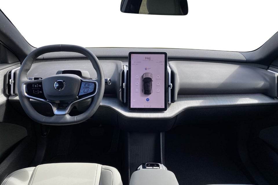 Volvo EX30 Standard Range Plus 5d