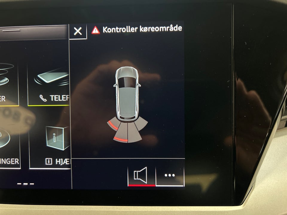 Audi Q4 e-tron 40  5d