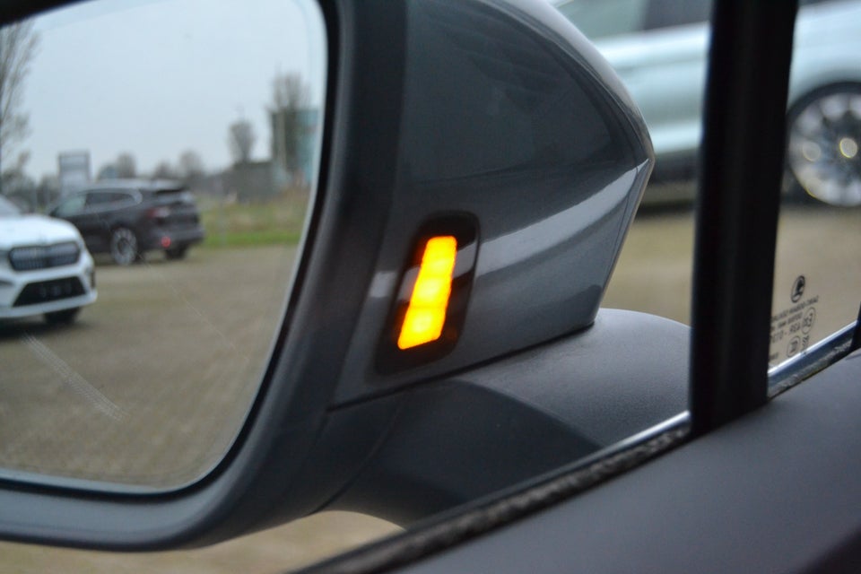 Skoda Enyaq 80 iV Lodge 5d