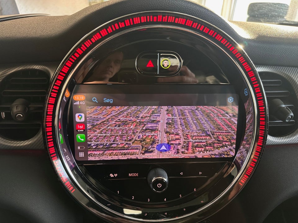 MINI Cooper SE Maximise 3d