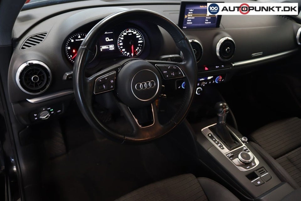 Audi A3 2,0 TDi 150 Sport S-tr. 4d