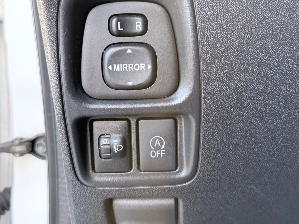 Toyota Aygo 1,0 VVT-i x-press 5d