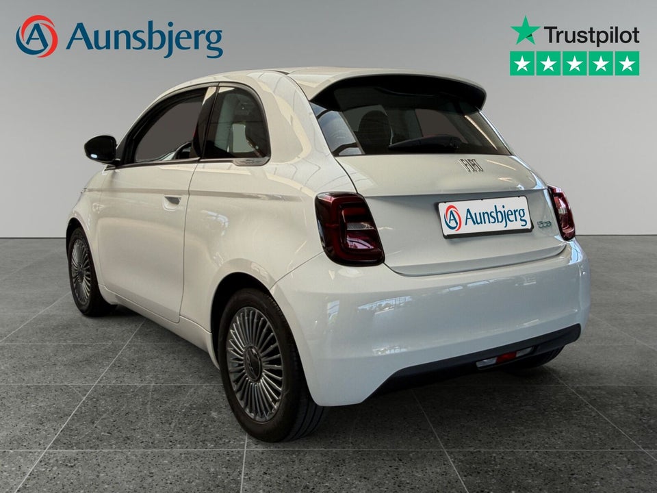 Fiat 500e 42 Icon 3d