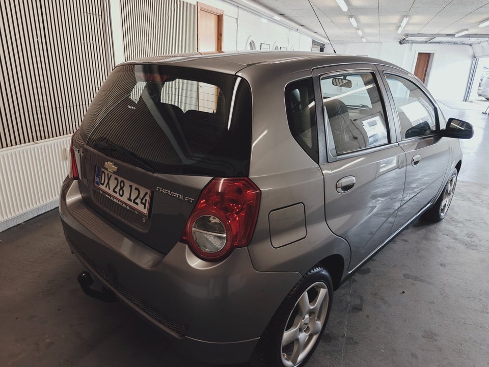 Chevrolet Aveo 1,2 LS 5d