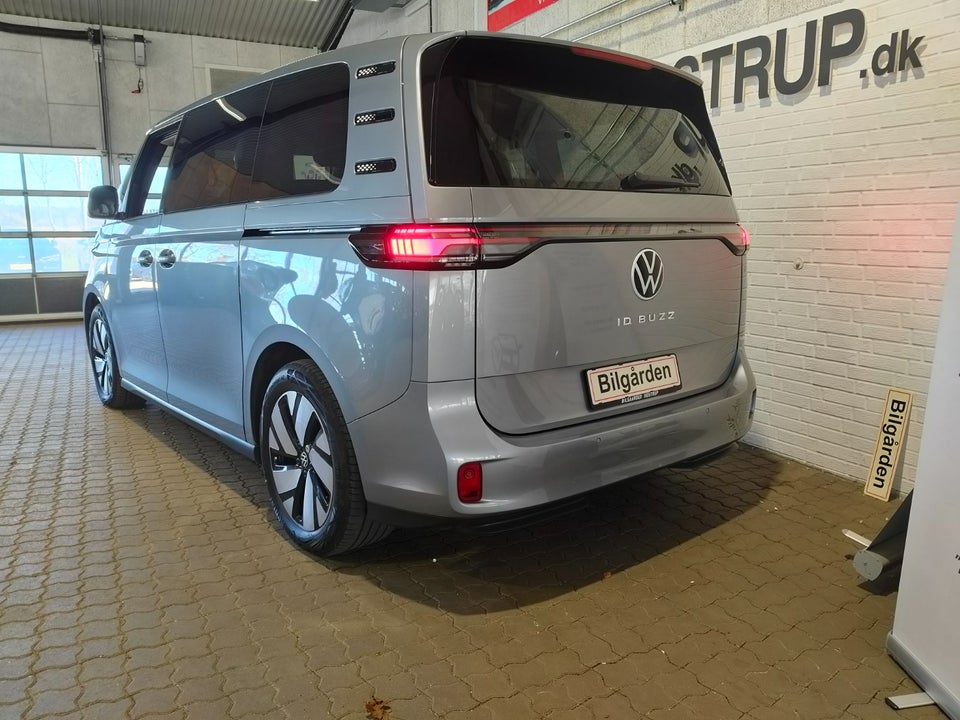 VW ID.Buzz 77 Pro SWB 5d