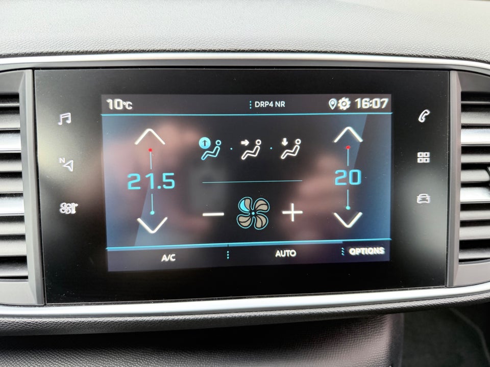 Peugeot 308 1,5 BlueHDi 130 Prestige 5d
