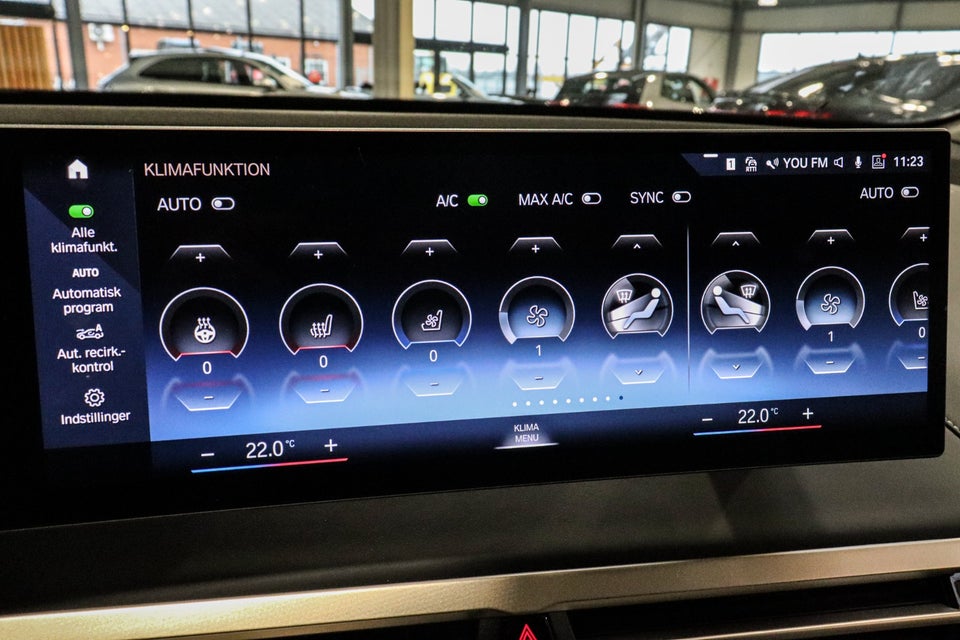 BMW iX xDrive50 Sport 5d