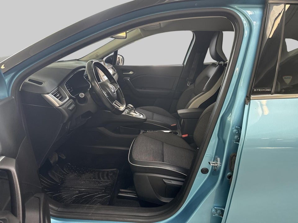 Renault Captur 1,6 E-Tech Intens 5d