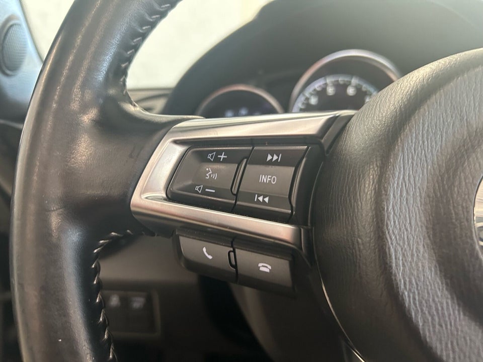 Mazda MX-5 1,5 SkyActiv-G 132 Roadster Homura 2d