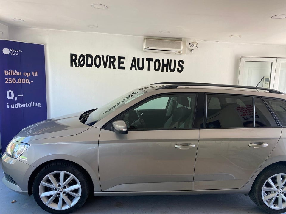 Skoda Fabia 1,2 TSi 90 Ambiente Combi 5d
