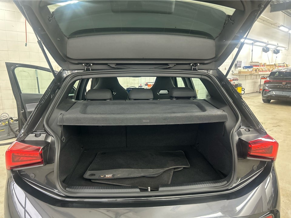 Cupra Born 58 High 5d