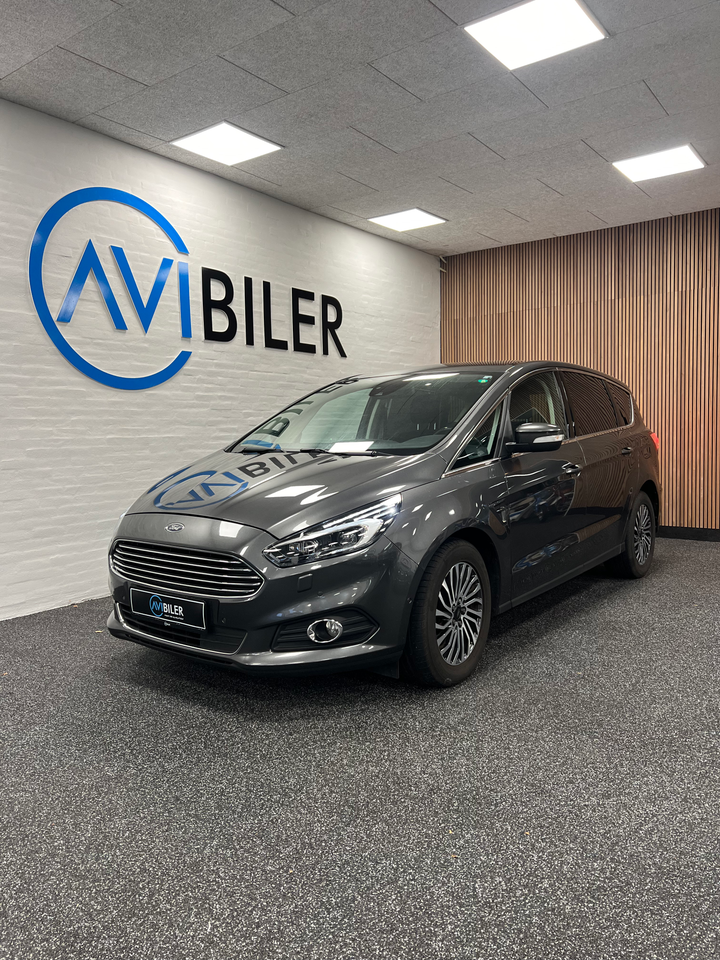 Ford S-MAX 2,0 EcoBlue Titanium aut. 5d