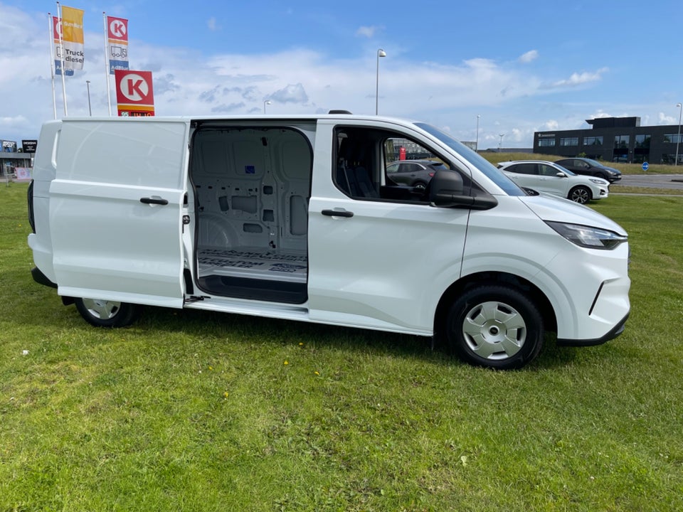 Ford Transit Custom 300L 2,0 EcoBlue Trend