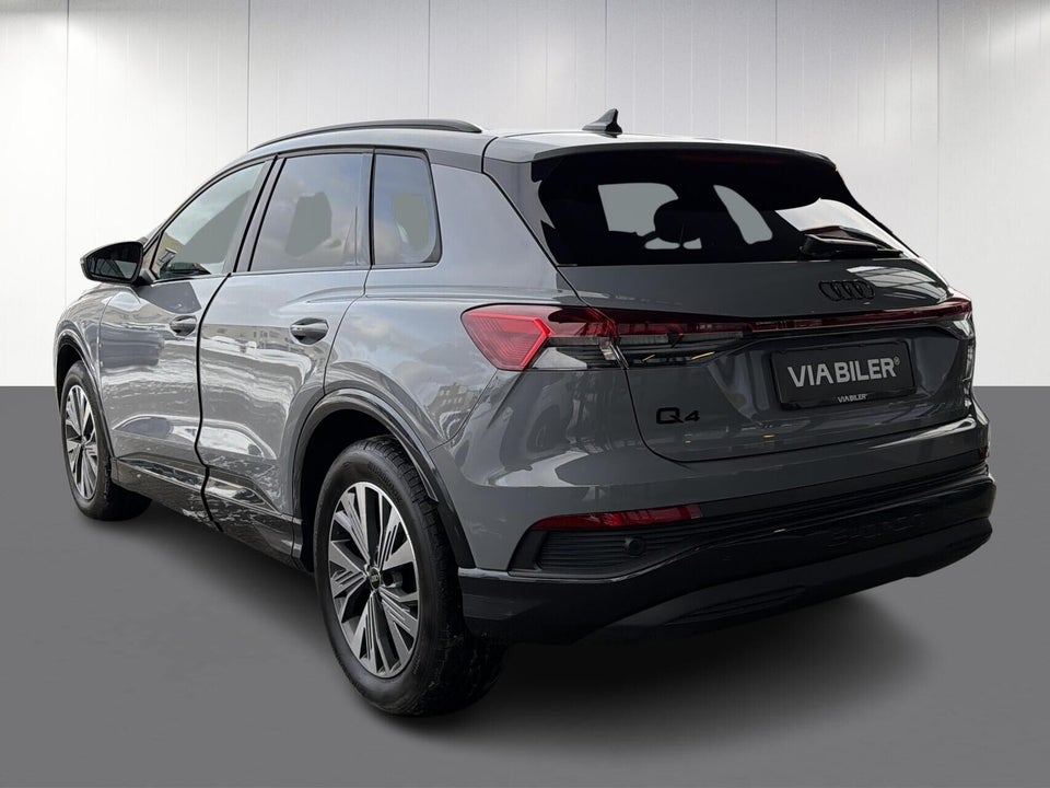 Audi Q4 e-tron 45 Progress quattro 5d