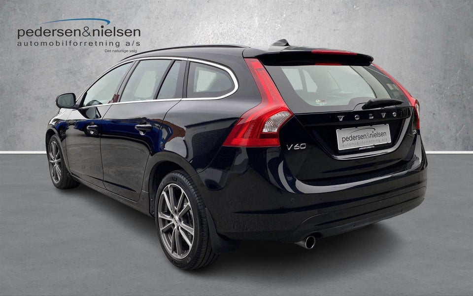 Volvo V60 2,0 D3 150 Momentum aut. 5d