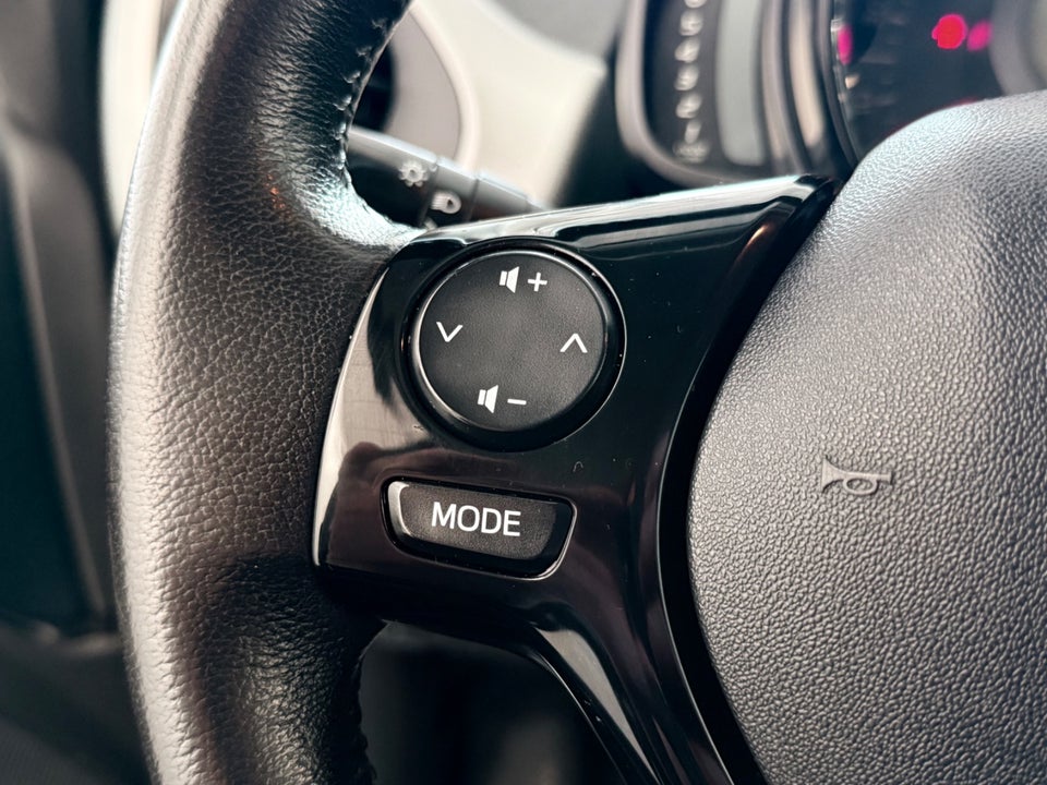 Peugeot 108 1,0 e-VTi 69 Allure 5d