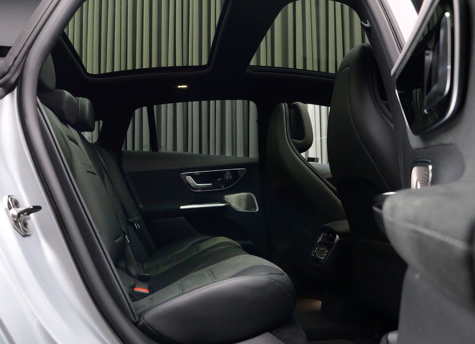 Mercedes EQE350+ AMG Line 4d