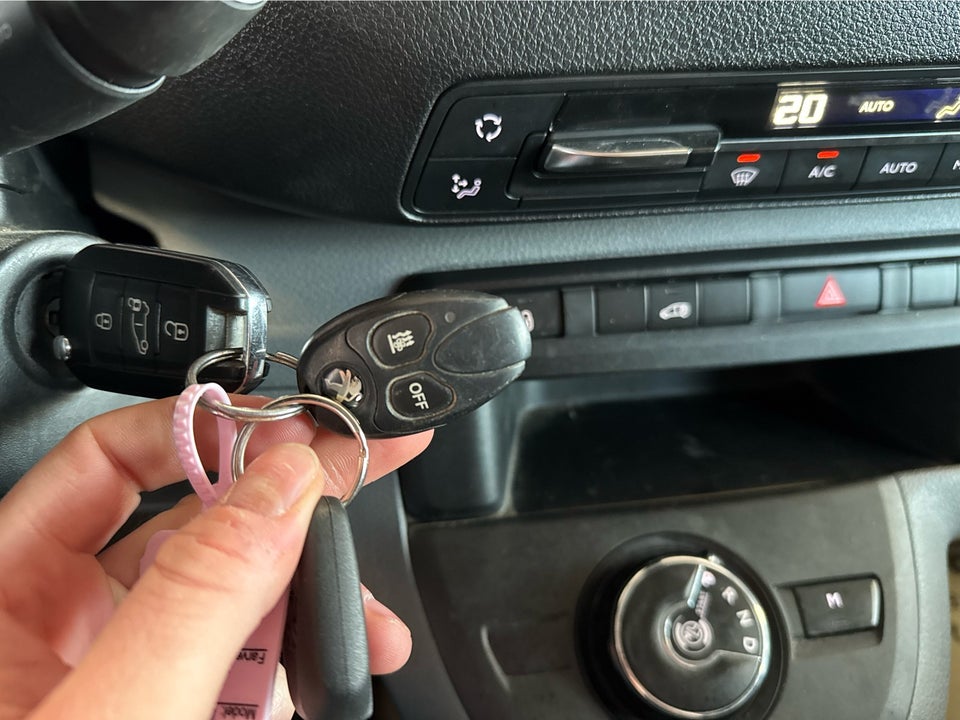 Peugeot Expert 2,0 BlueHDi 177 L3 Premium EAT8 Van