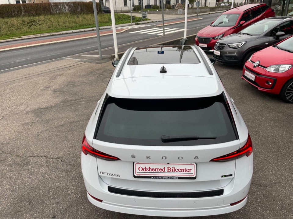 Skoda Octavia 1,5 eTSi 150 Business Executive Combi DSG 5d