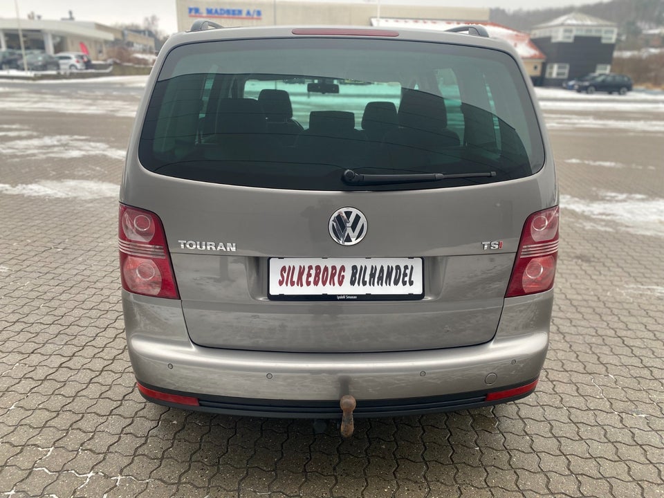 VW Touran 1,4 TSi 140 Trendline 5d