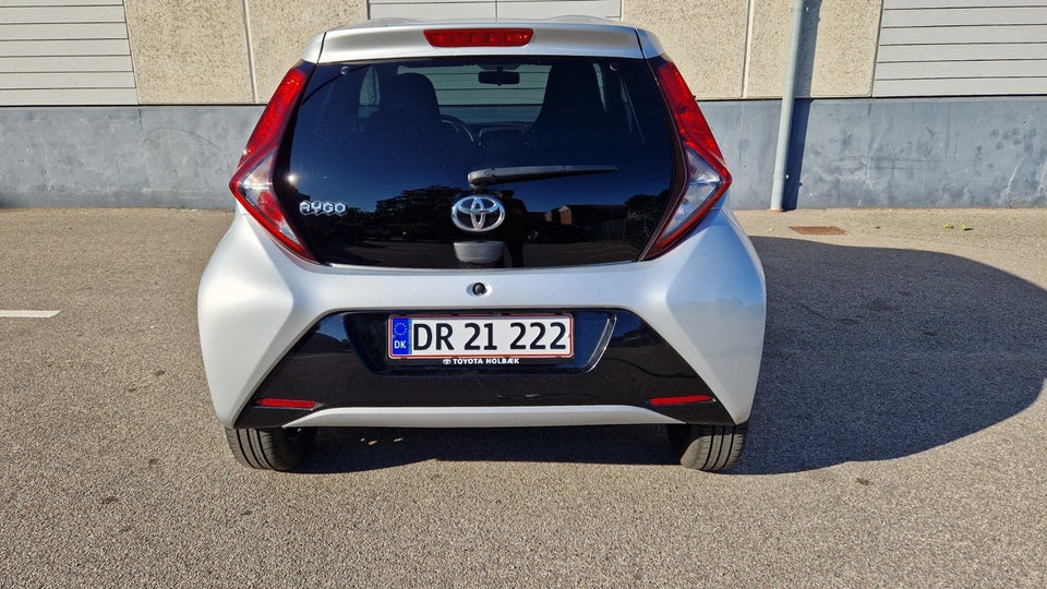 Toyota Aygo 1,0 VVT-i x-pression 5d