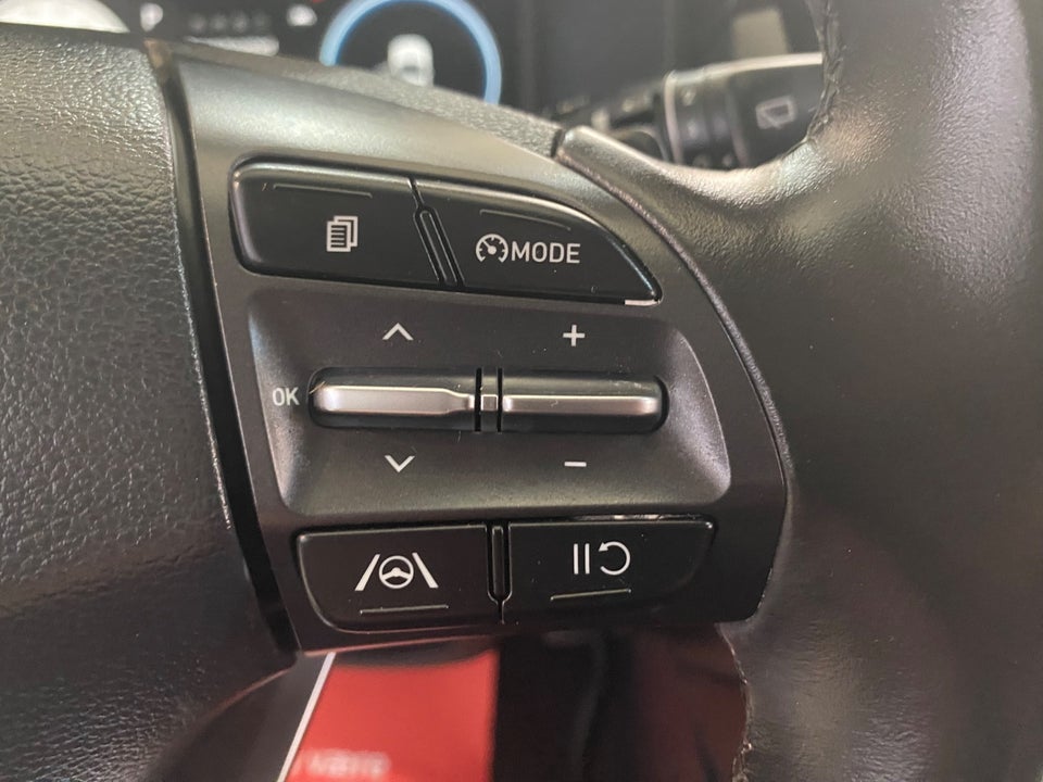 Hyundai Kona 64 EV Intuitive 5d