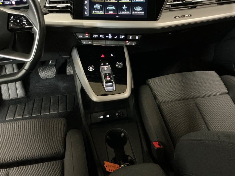 Audi Q4 e-tron 40 Attitude 5d