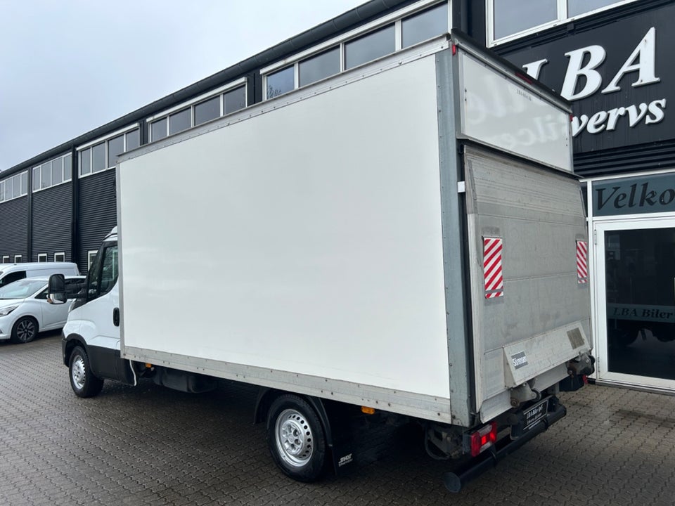 Iveco Daily 2,3 35S16 Alukasse m/lift