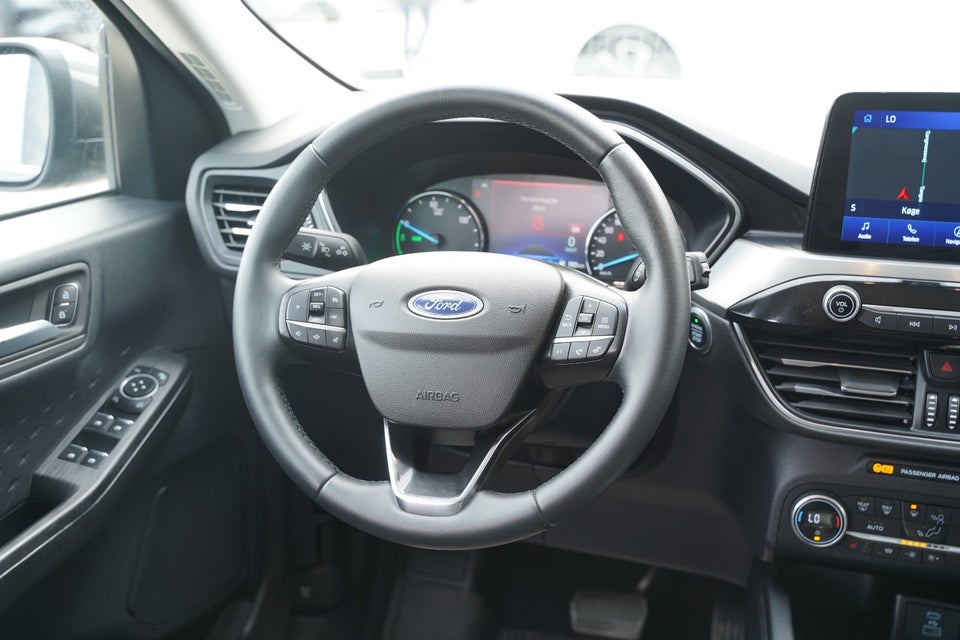 Ford Kuga 2,5 PHEV Titanium CVT 5d