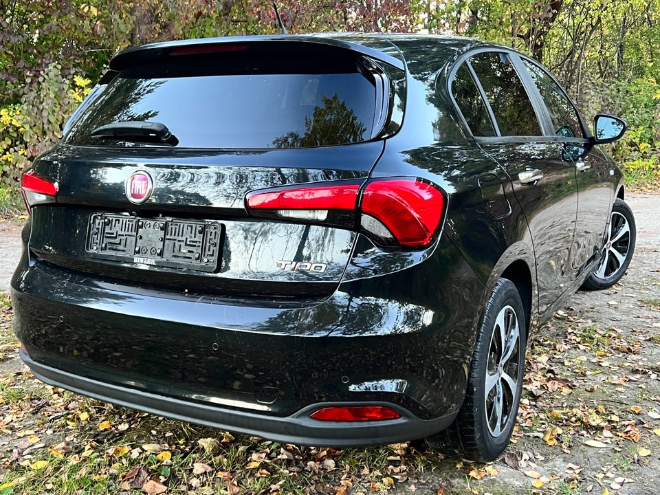 Fiat Tipo 1,4 16V Easy 5d