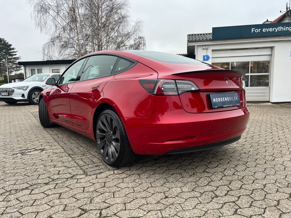 Tesla Model 3 Performance AWD 4d