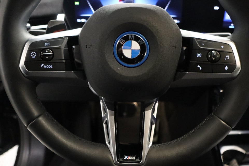 BMW iX2 eDrive20 M-Sport 5d