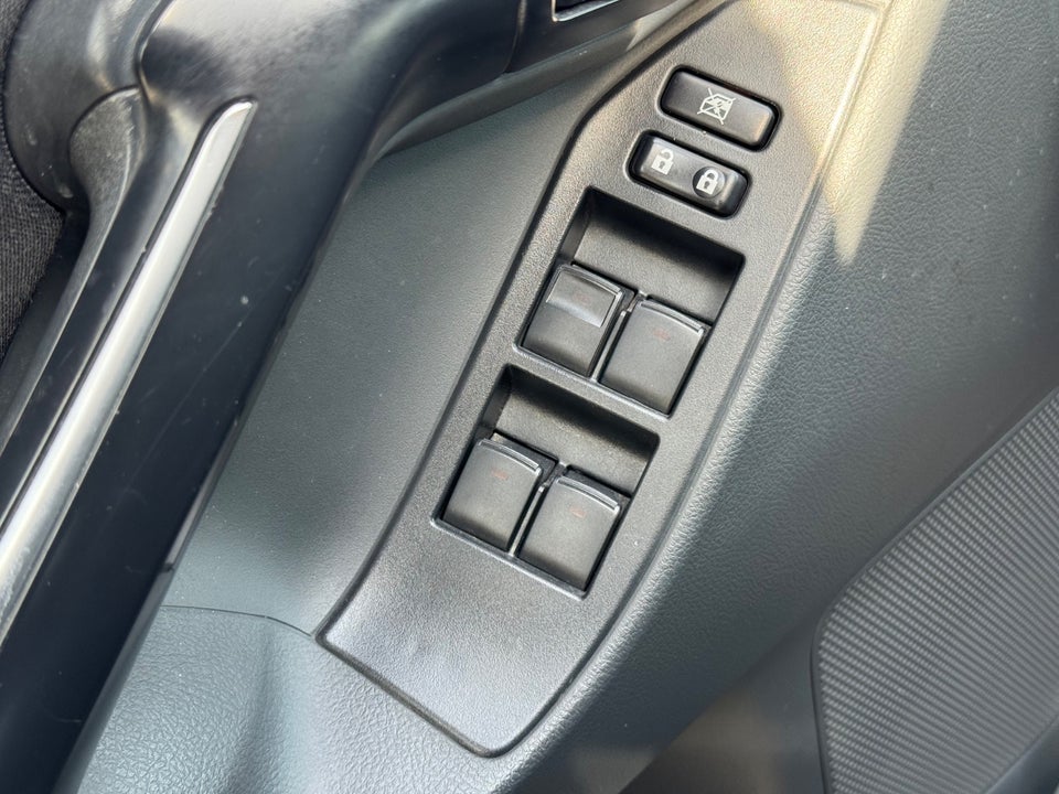 Toyota Verso 1,8 VVT-i T2 Limited 5d