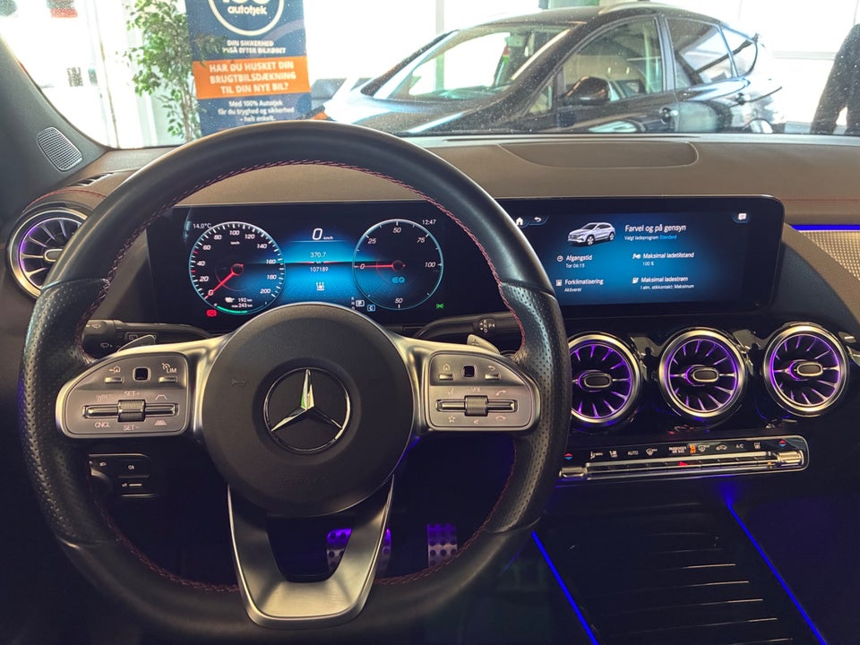 Mercedes EQA300 AMG Line 4Matic 5d