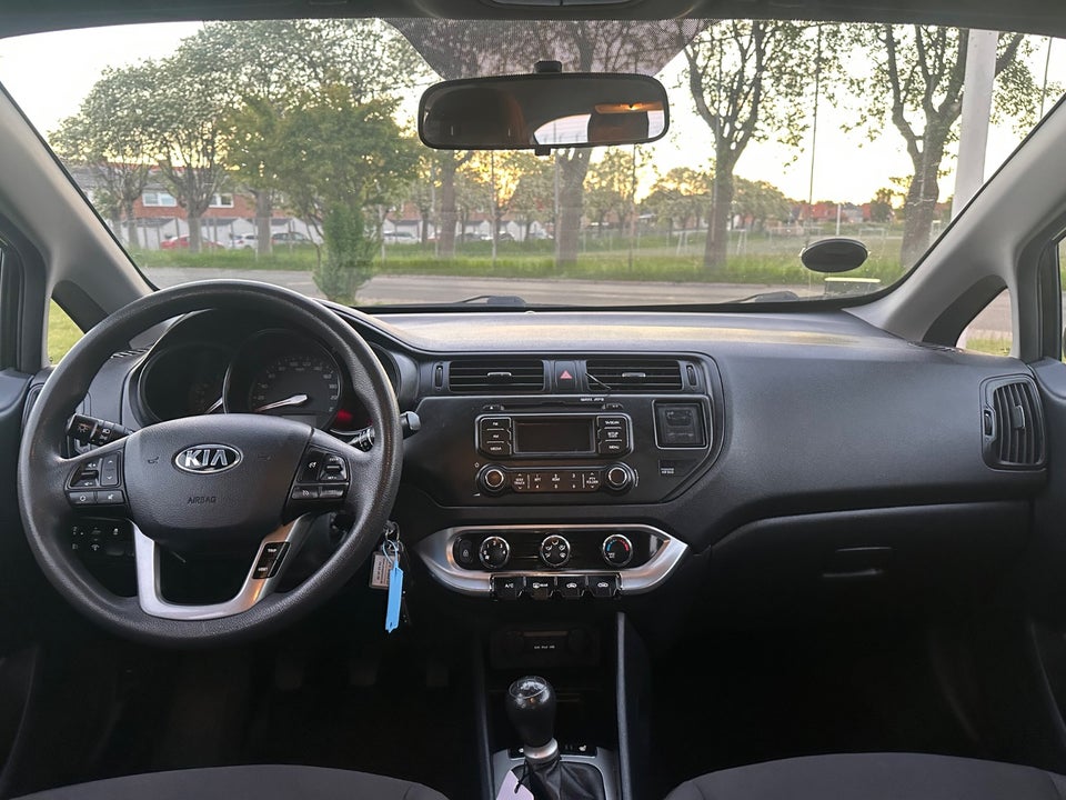Kia Rio 1,2 CVVT Limited 5d