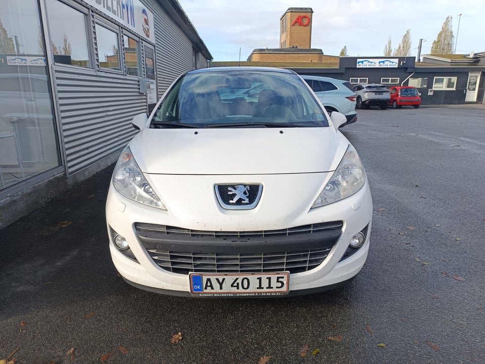 Peugeot 207 1,6 HDi 90 Comfort+ 5d