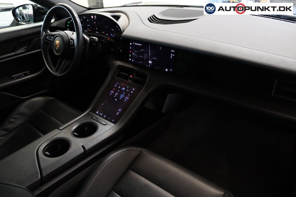 Porsche Taycan 4d