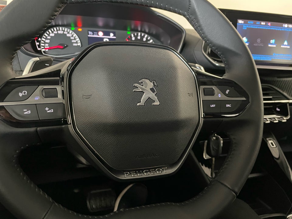 Peugeot 2008 1,2 PureTech 130 Active Limited EAT8 5d