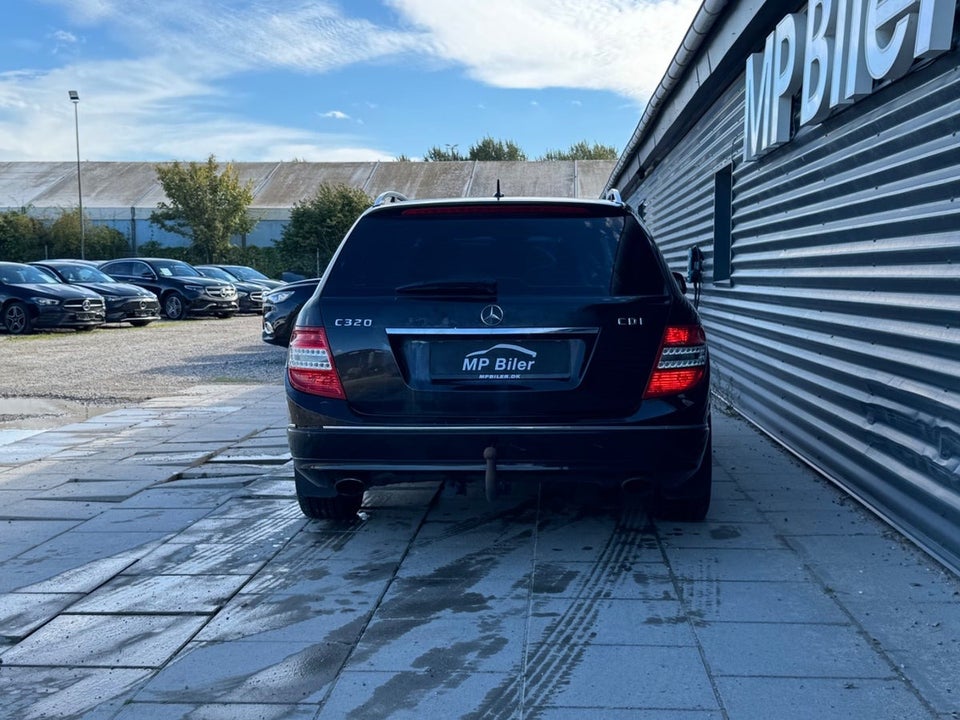 Mercedes C320 3,0 CDi Avantgarde stc. aut. 5d