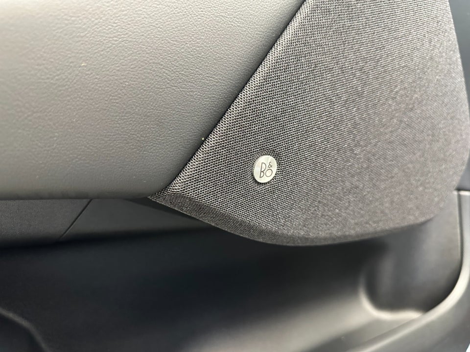 Ford Mustang Mach-E 75 Standard Range 5d