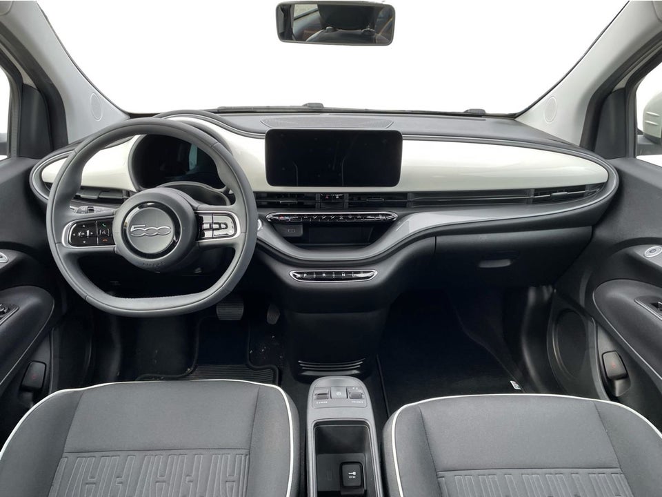 Fiat 500e 42 Icon 3d