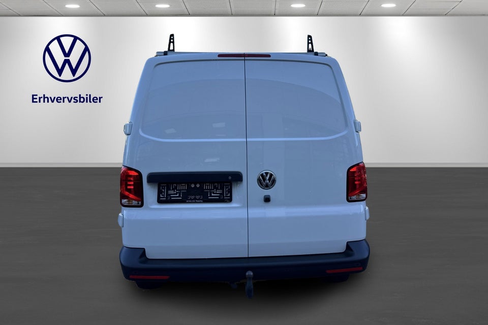 VW Transporter 2,0 TDi 150 Kassevogn DSG kort