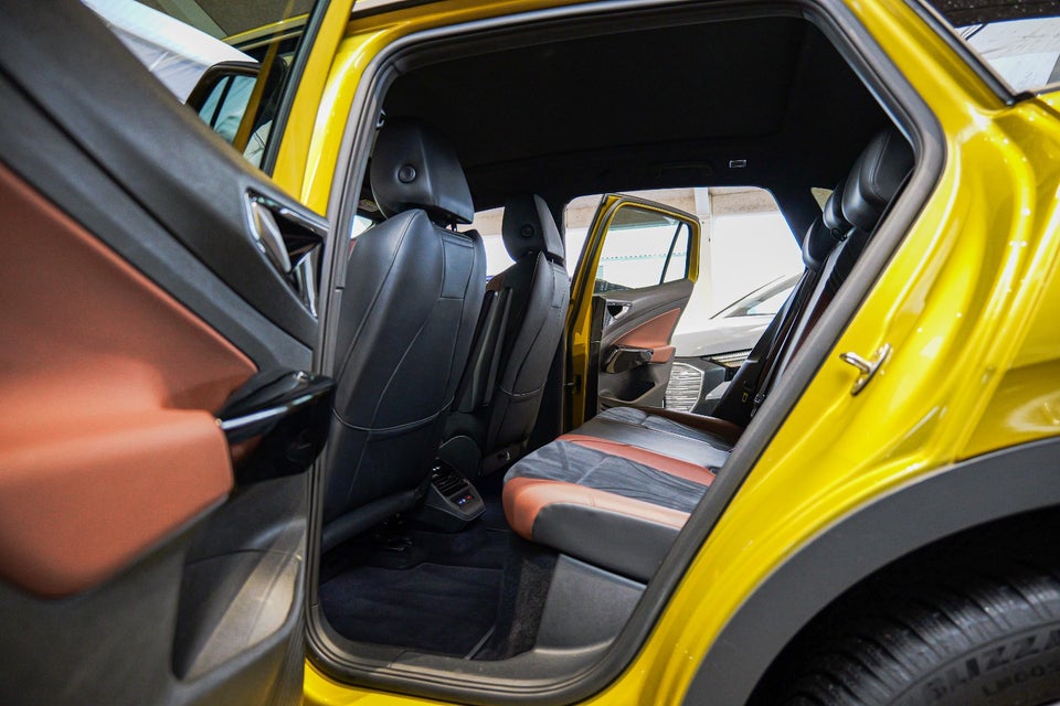 VW ID.4 77 Pro Performance Tech 5d