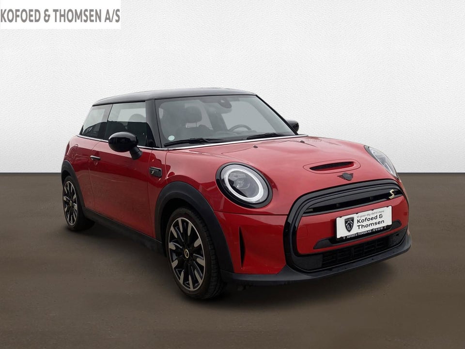 MINI Cooper SE Essential 3d