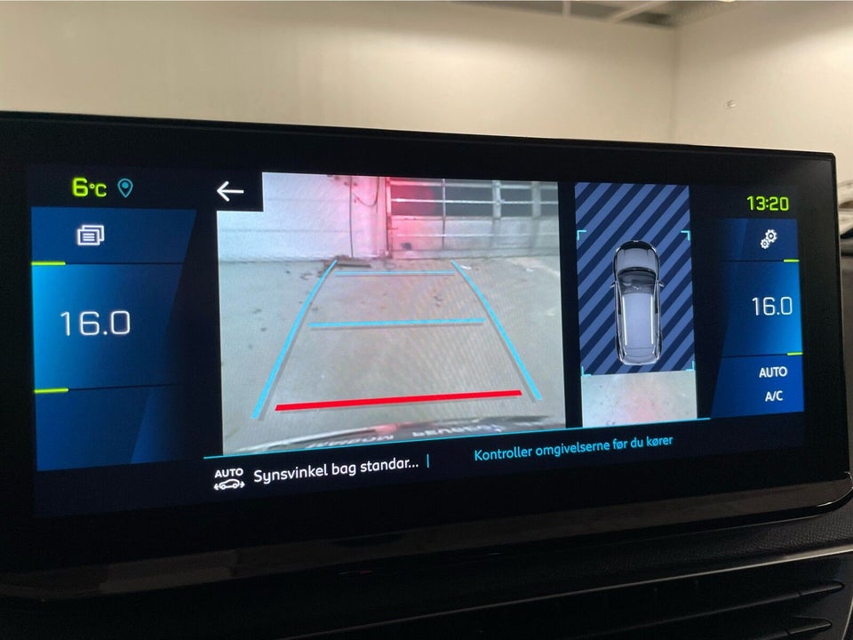 Peugeot 3008 1,6 Hybrid Allure Pack Limited EAT8 5d