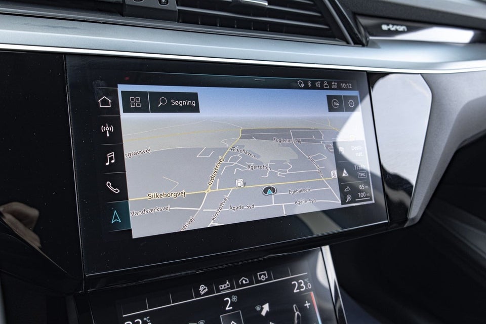 Audi e-tron 55 quattro 5d